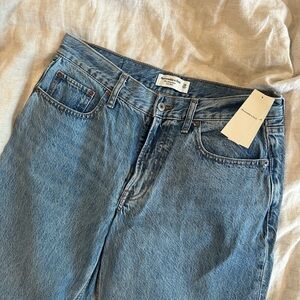 Abercrombie & Fitch Ultra Loose Low Rise Jeans